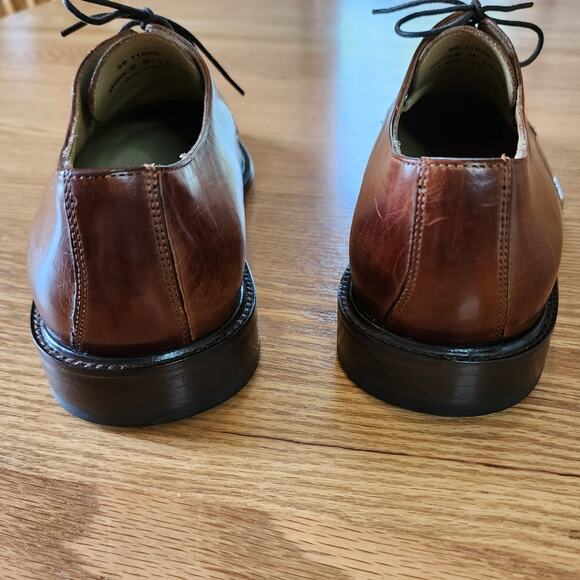 Johnston & Murphy Men\'s Leather Cap Toe Dress Shoe Brown Size 9